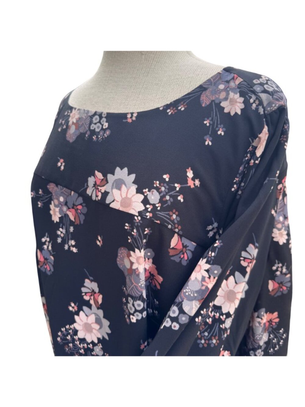 Loft Womens Floral Blouse Plus 20W Black Polyester Long-Sleeve Cut-Out Back New - Picture 9 of 16